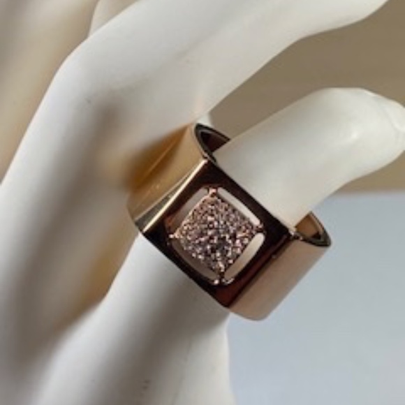 Swarovski Rose Gold Tactic Ring - Picture 1 of 16